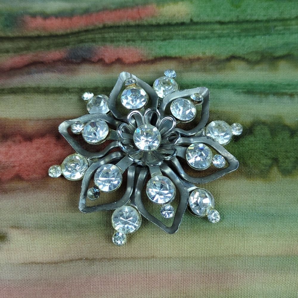Vintage Brooch